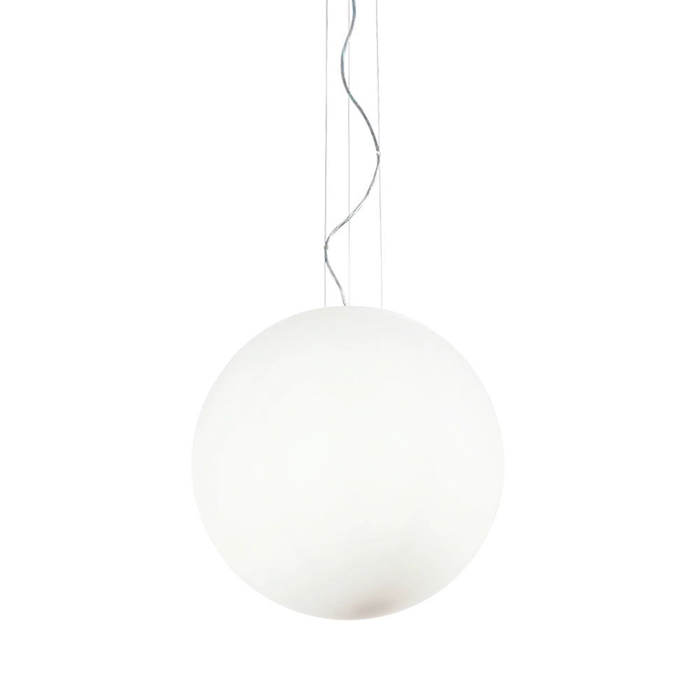 Lampada a sospensione a forma si sfera in vetro soffiato bianca