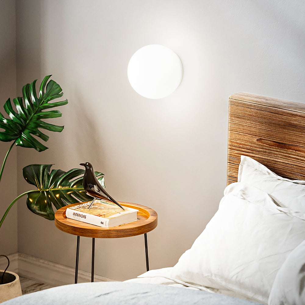 Applique moderna con diffusore a forma di sfera vetro bianco