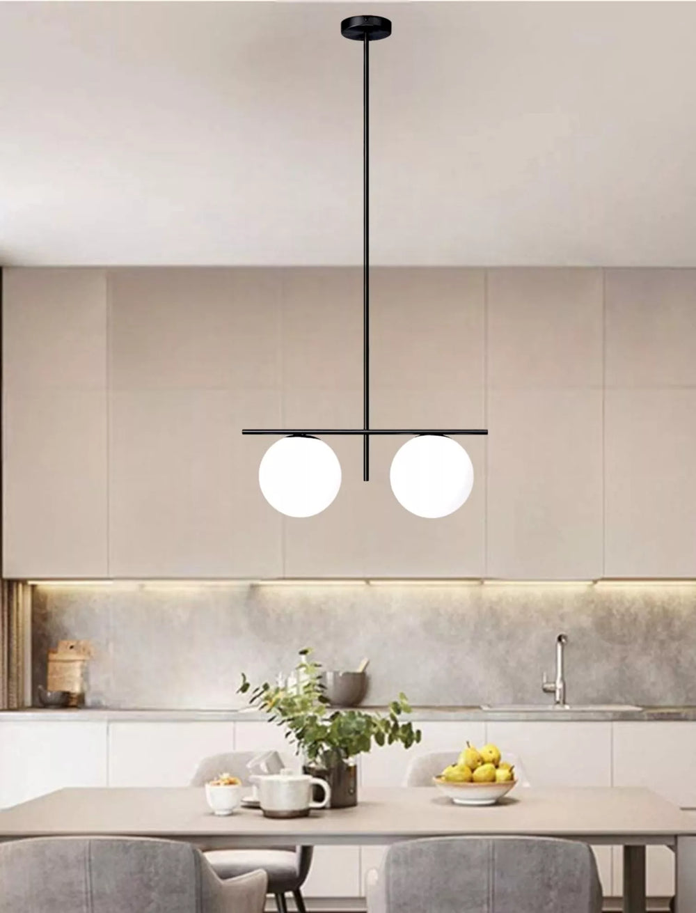 Quanto deve essere grande una lampada sopra il tavolo da pranzo Quanto deve essere grande una lampada sopra il tavolo da pranzo