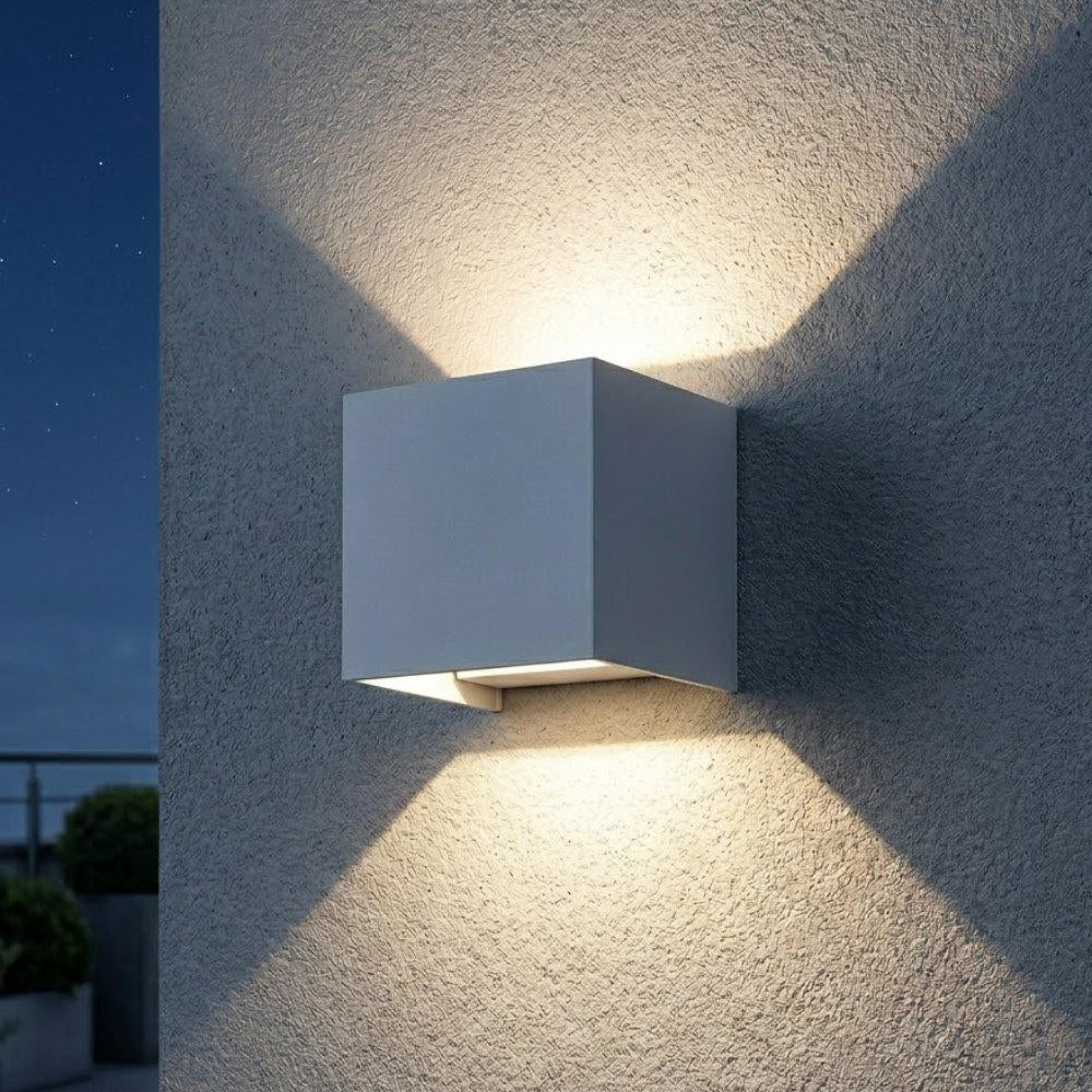 Applique da esterno in alluminio led biemissione cct 3000k 4000k