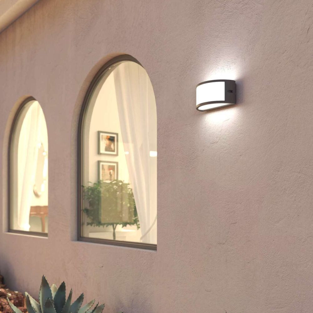 Applique da esterno in alluminio design curvo protezione ip65