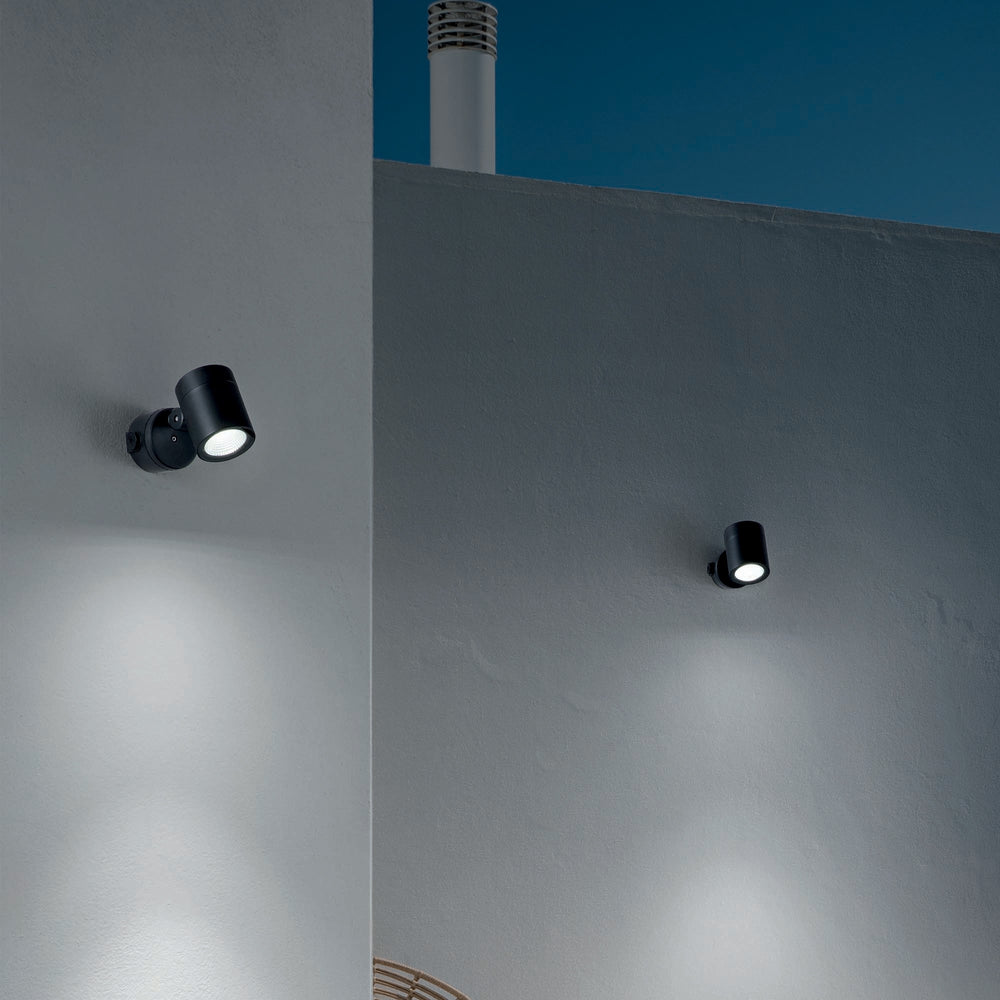 Applique da esterno luce led 3000k orientabile nera in alluminio