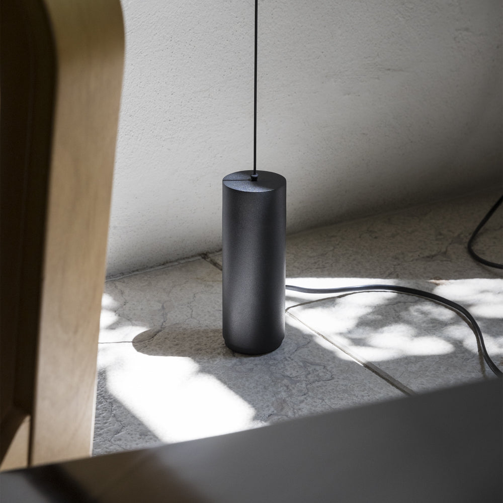 Piantana a sospensione in metallo ultrasottile led 3000K