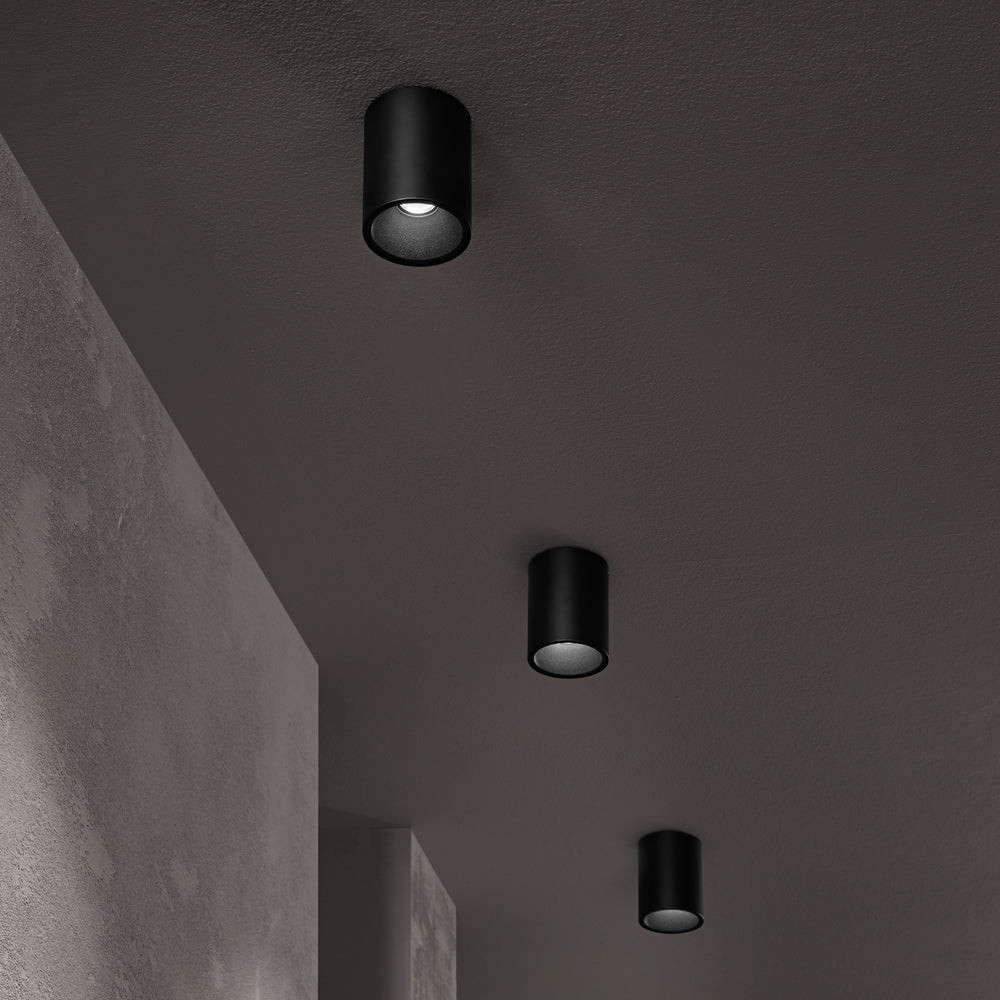 Faretto soffitto cilindro diametro 9cm o 10cm nero metallo led 3000k