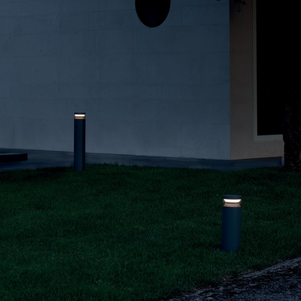 Palo da esterno per giardino cilindro moderno altezza 40cm