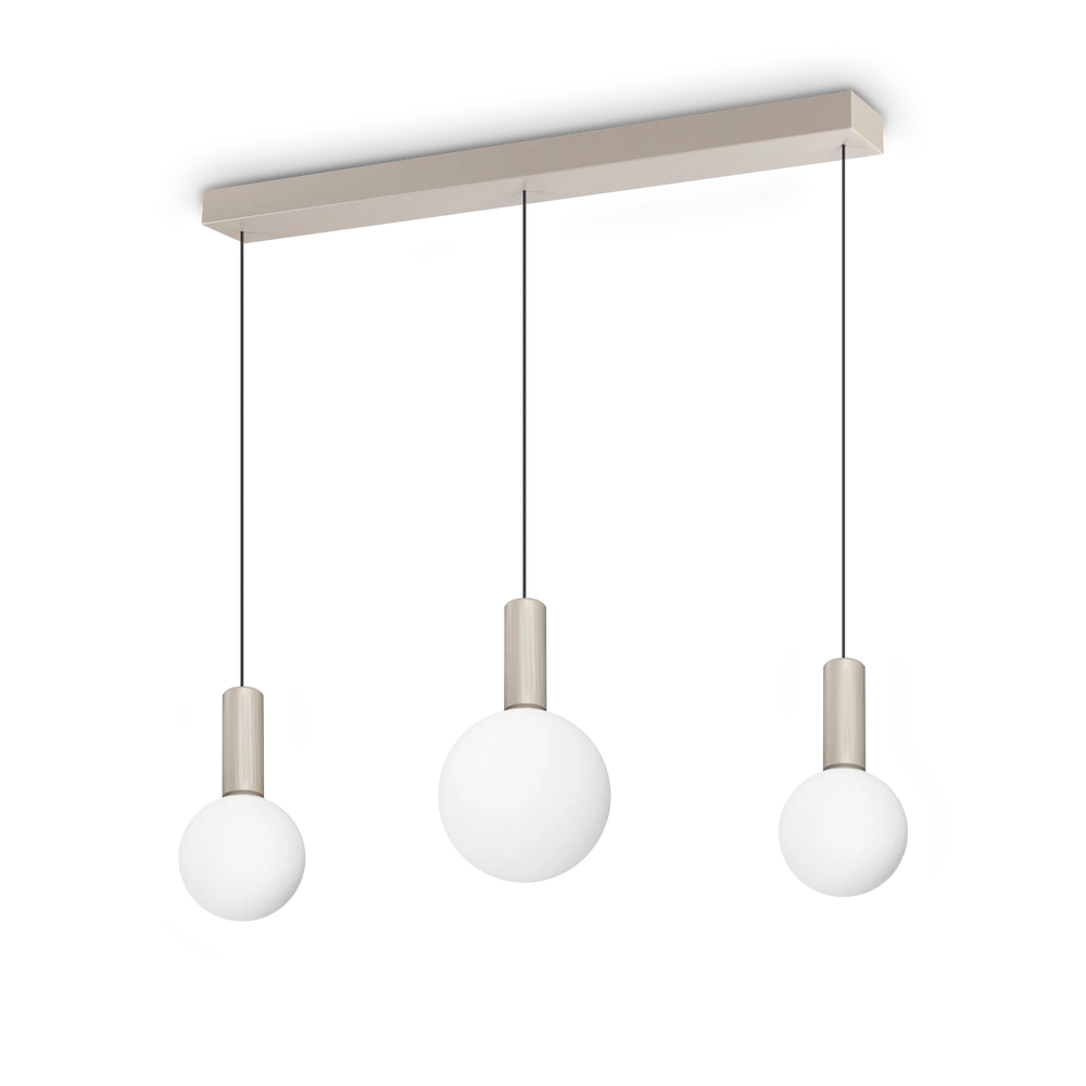 Sospensione con 3 luci in metallo e vetro bianco soffiato con led 3000k