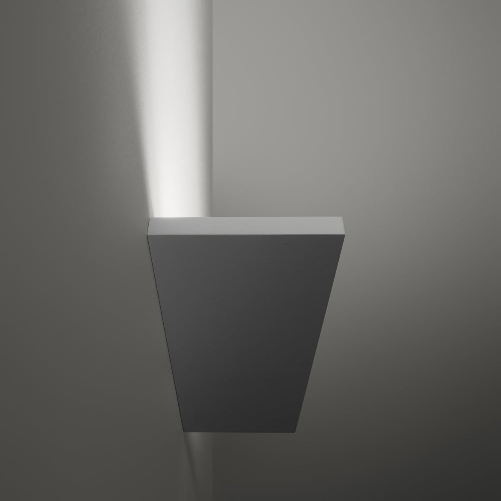 Applique moderna bianca in alluminio con led