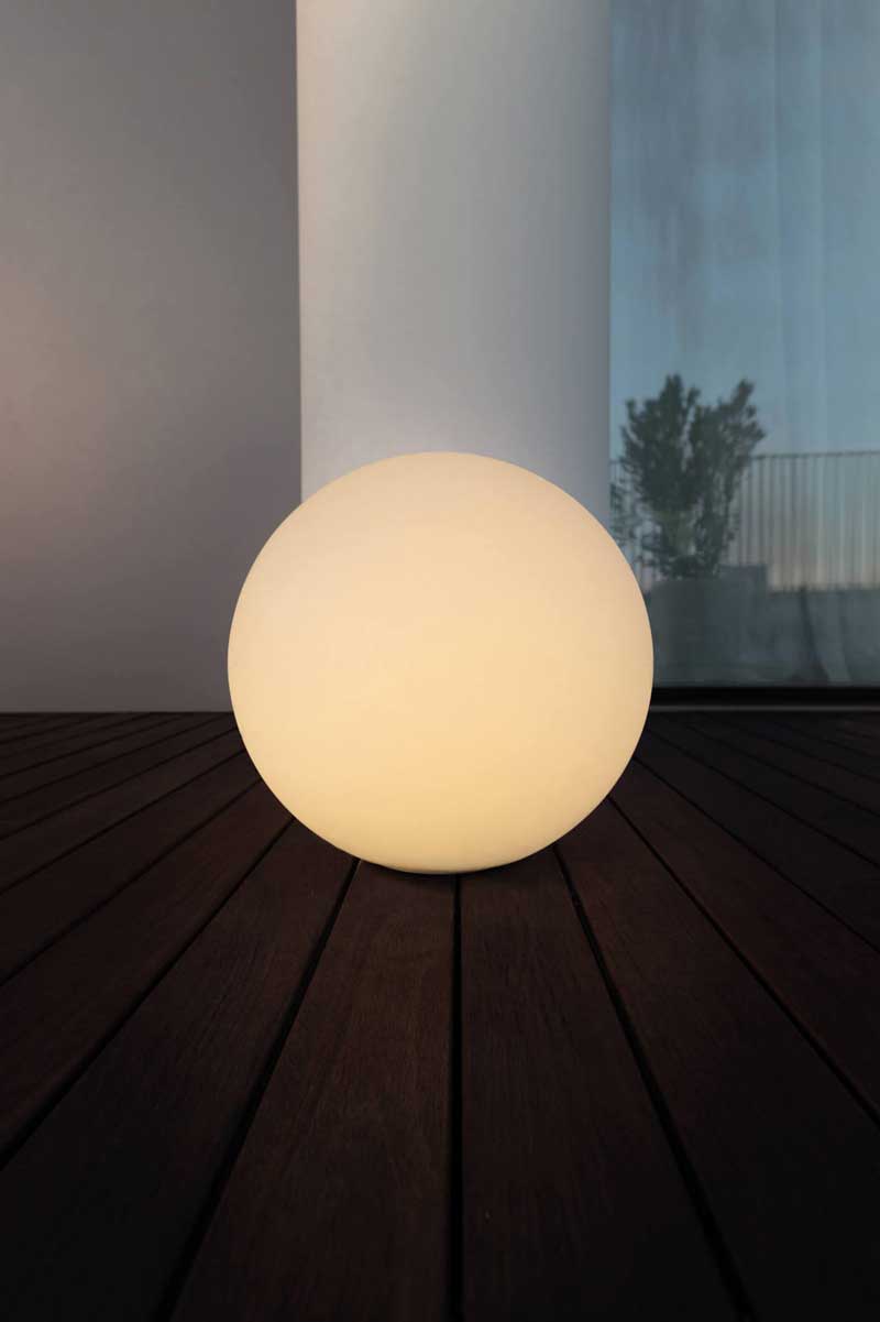 Linea Light OH! Dynamic white lampada da terra per esterno