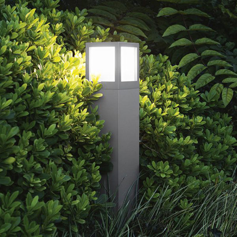 Lampione da giardino moderno grigio alluminio o antracite IP54
