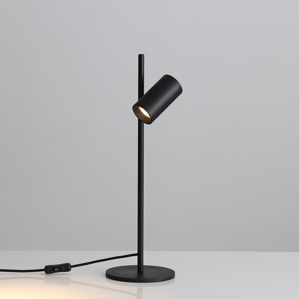 Lampada da tavolo moderna orientabile