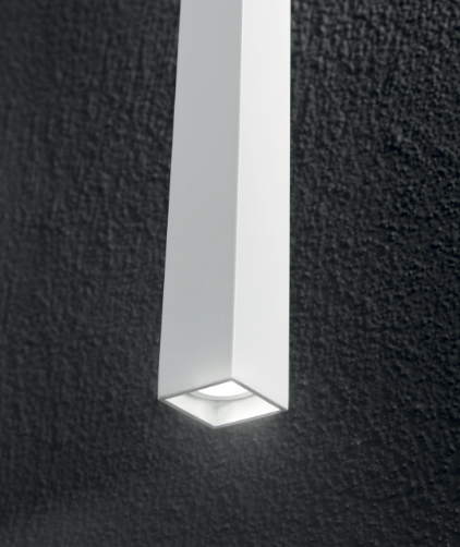 Quadratische Metall-Pendelleuchte mit LED, 40 cm hoch, schwarz, messingfarben oder weiß