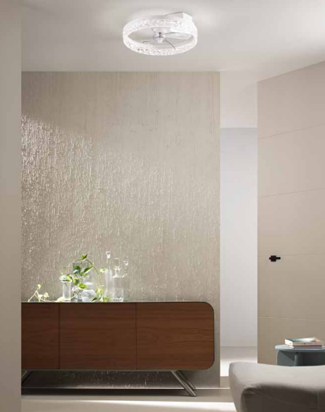 Plafoniera elegante con ventilatore e cornice diamantata