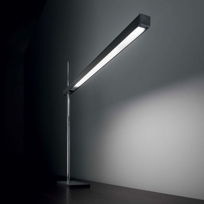 Lampada da scrivania led moderna nera o bianca 3000k luce calda